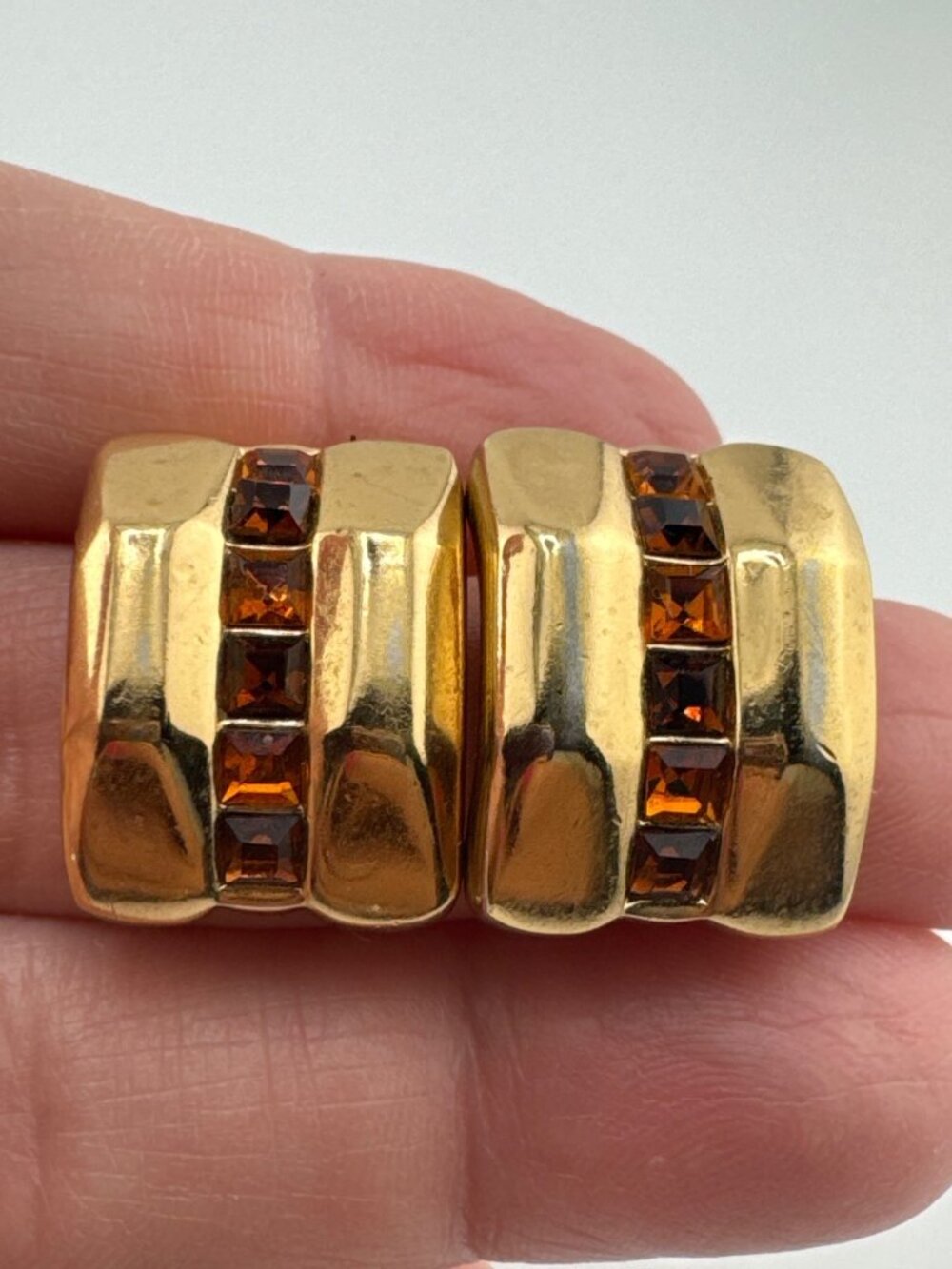 Vintage Christian Dior Gold Tone Amber Crystal Clip On Earrings Signed Luxury
